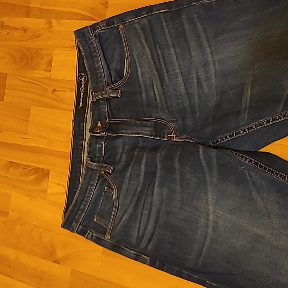 Navy wash blue jeans